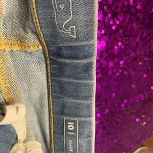 Vineyard vines girls denim shorts